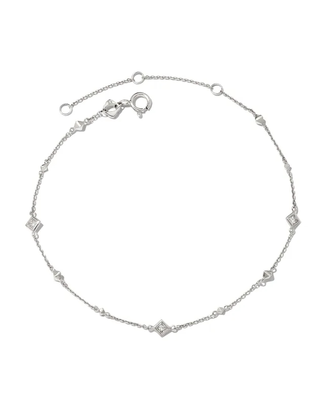 White gold bracelets are popular jewelry pieces that exude elegance and sophistication. They are versatile accessories