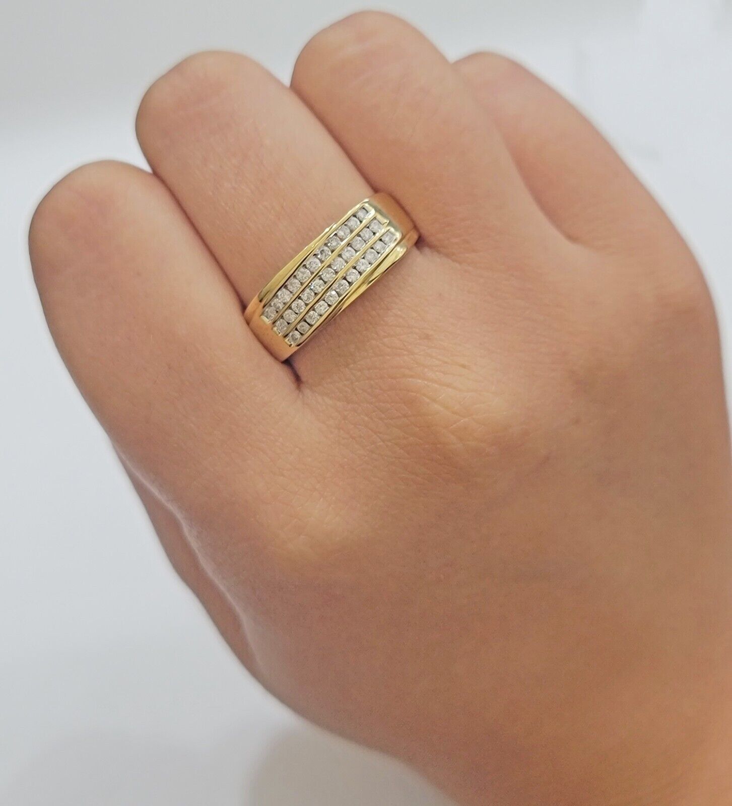 Mens gold diamond ring