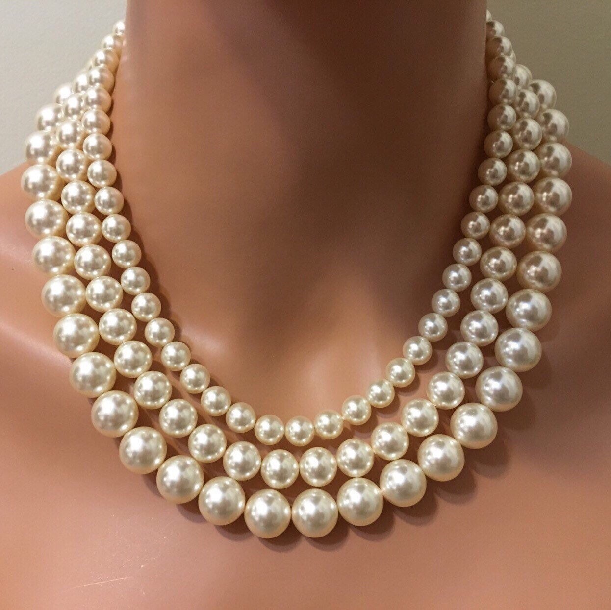 pearl necklace