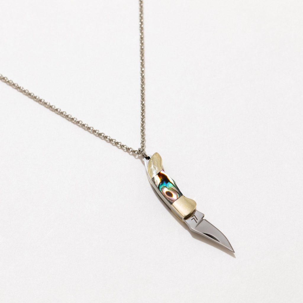 Knife necklace