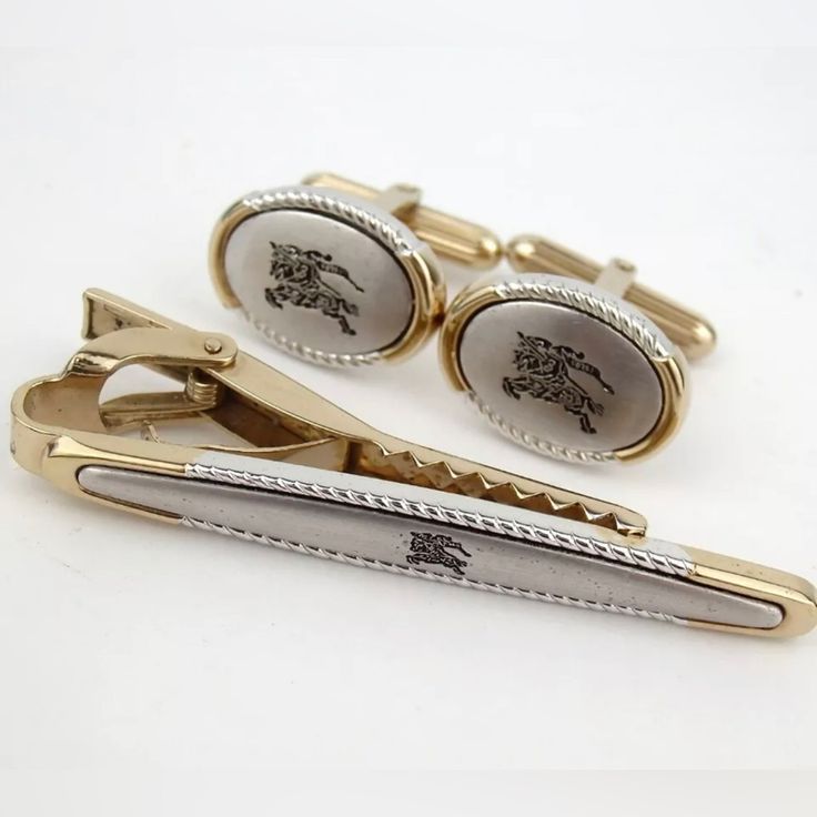 cufflinks and tie clip set