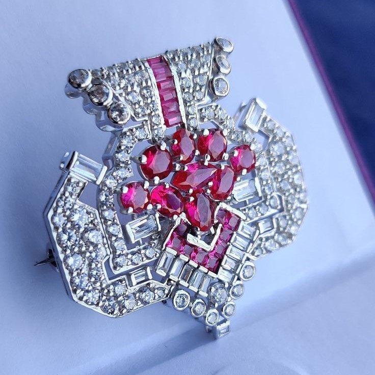 stunning ruby brooch