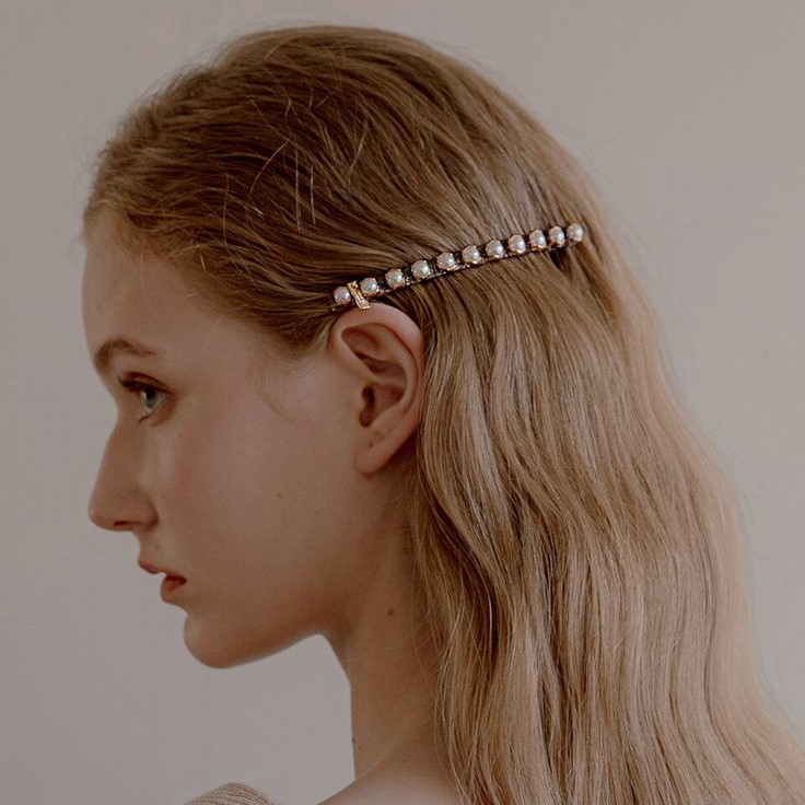 pearl barrette